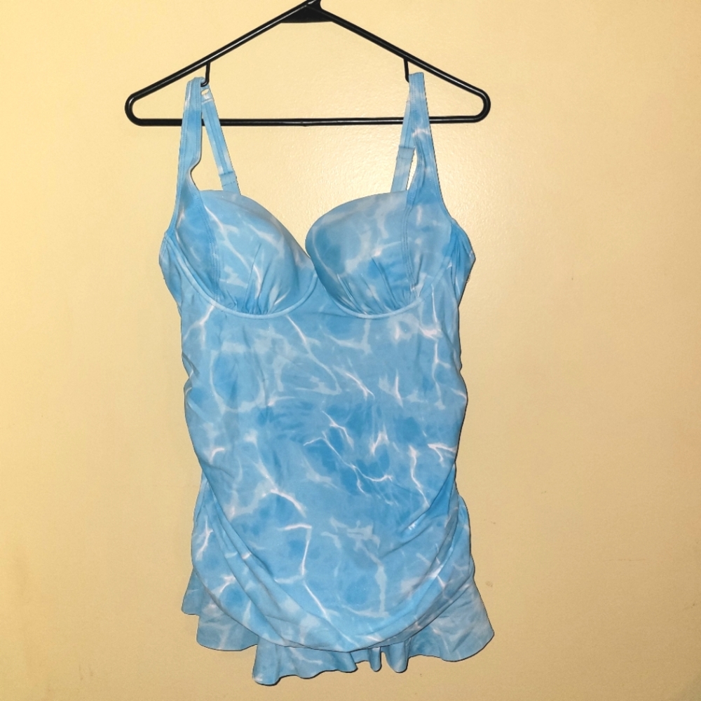New Torrid Blue Push Up One-Piece Skirted Swimsuit 0 0X - Picture 2 of 12